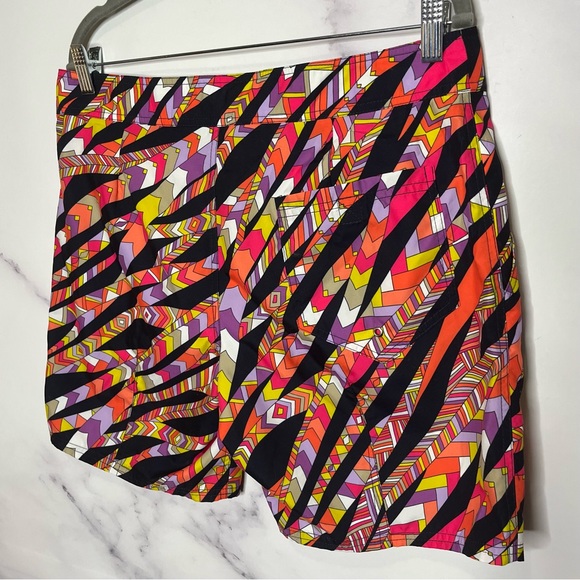 Mr. Turk Geometric Ribbon Pattern Swim Shorts - Picture 6 of 8